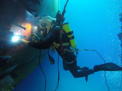 Underwater Welding2